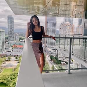 Meet your Posher, Hayley